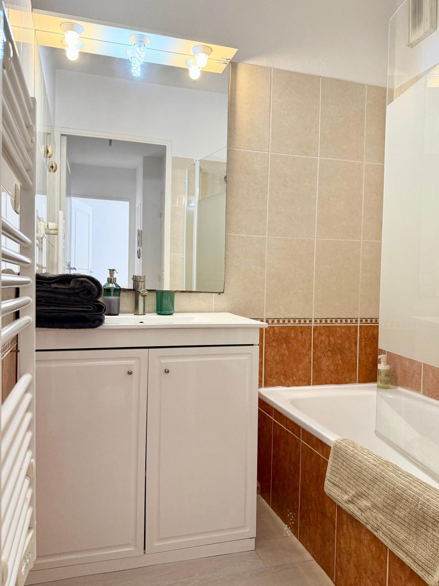 Magnificent Renovated Apartment, 2 Rooms Of 45 M2, Close Tothe Sea, Top Floor, Terrace Nice Ngoại thất bức ảnh